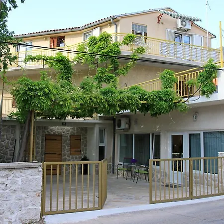 Apartmani Lu&lo Apartment *