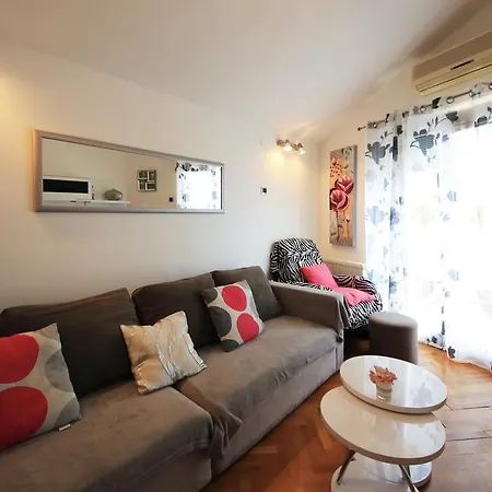 Apartmani Lu&lo Apartment *
